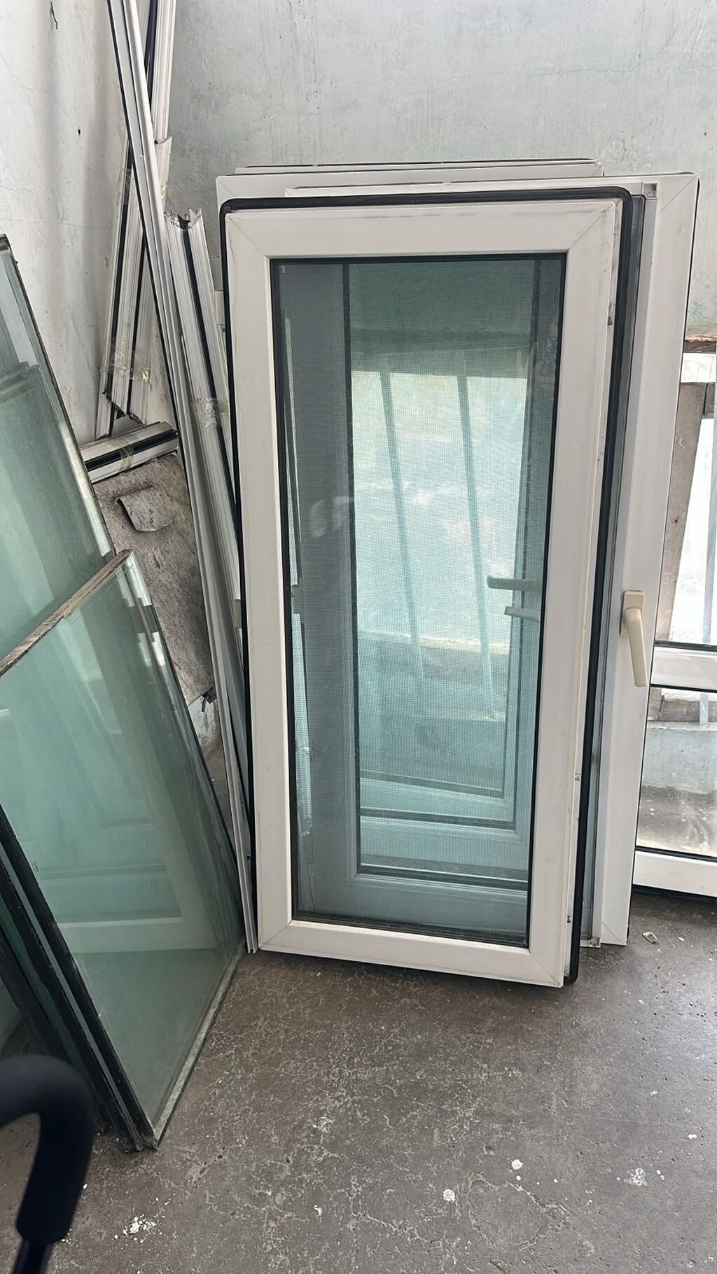 PVC pəncərə və şüşə paketlər Olculer: 2.20nin 1.75e 2 eded cercive ve — Mallar, Bakı (2)