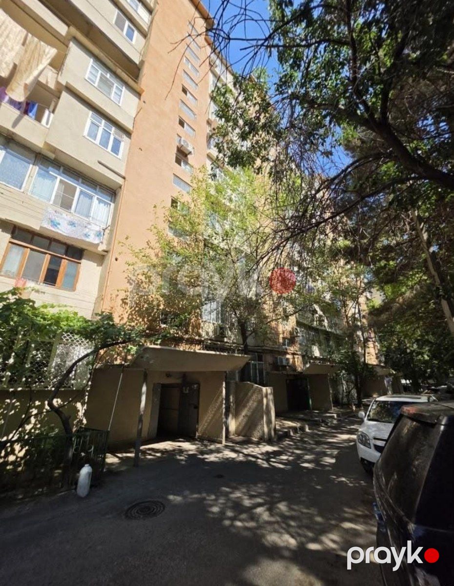 Satılır 2 otaqlı köhnə tikili 65 m² — Mənzil, Bakı (8)