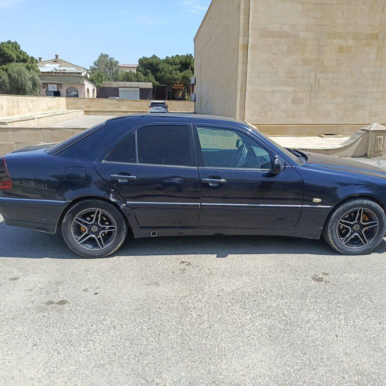 Mercedes C 220, 2.2 L, 2000 il, 560 000 km — Avtomobillər, Bakı (3)