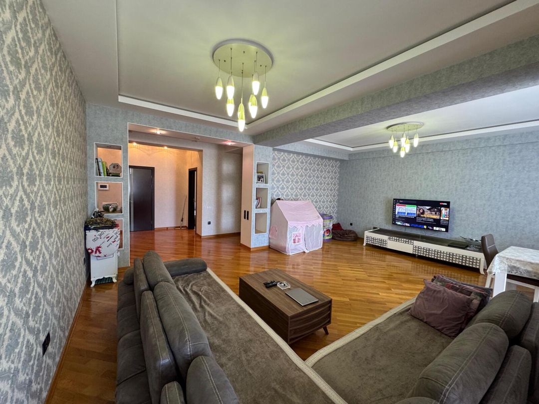 Satılır 3 otaqlı yeni tikili 140 m² — Mənzil, Bakı (7)