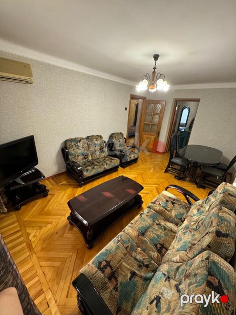İcarəyə verilir 3 otaqlı köhnə tikili 75 m²