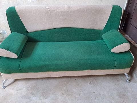 Divan kreslo 70 manat mehdiabatda yerlesir — Bakı