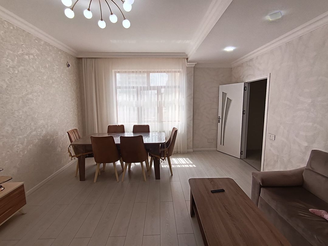 Satılır 3 otaqlı köhnə tikili 109 m² — Mənzil, Xırdalan