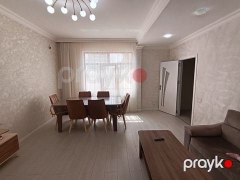 Satılır 3 otaqlı köhnə tikili 109 m²