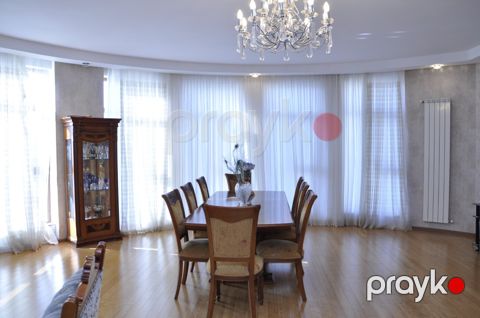 Satılır 4 otaqlı yeni tikili 192 m²