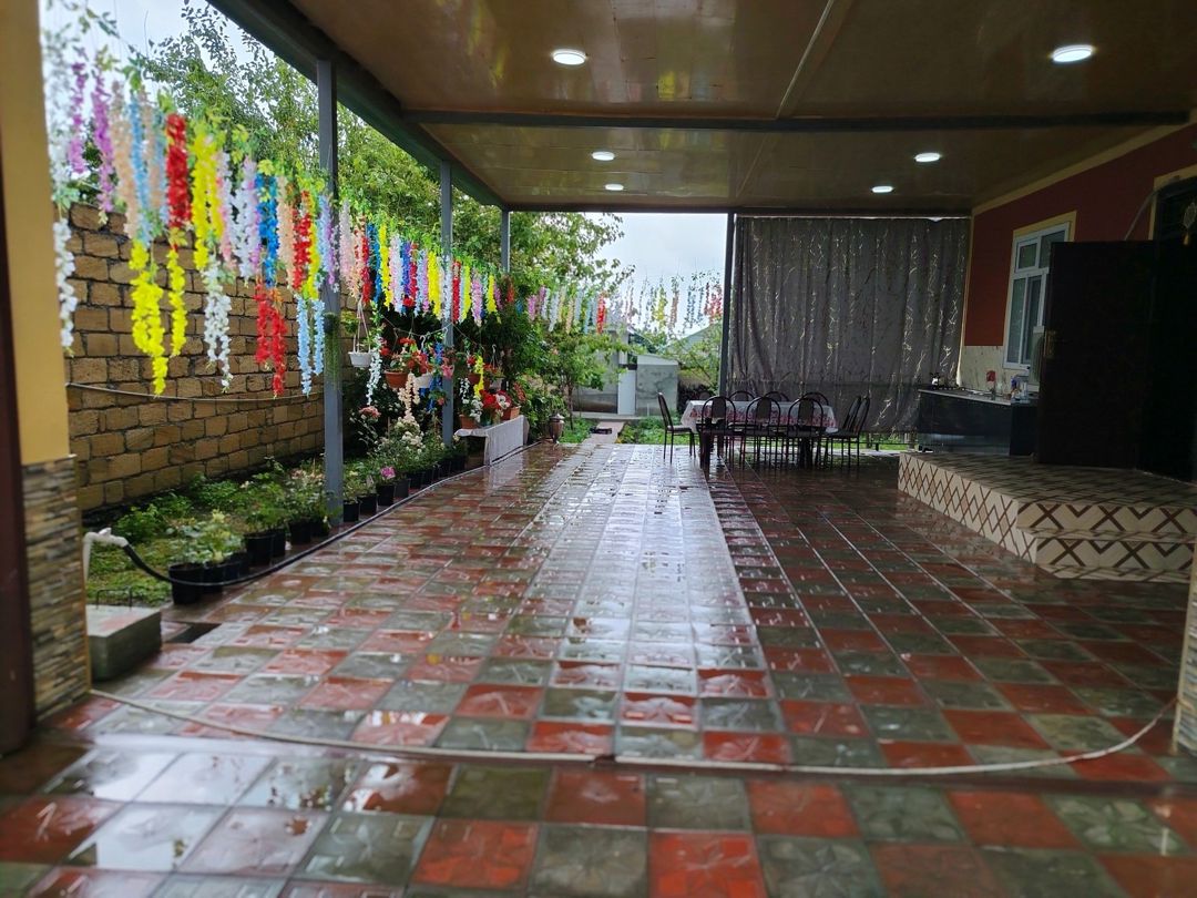İcarəyə verilir 3 otaqlı həyət evi/bağ evi 100 m² — Ev, villa, Qəbələ