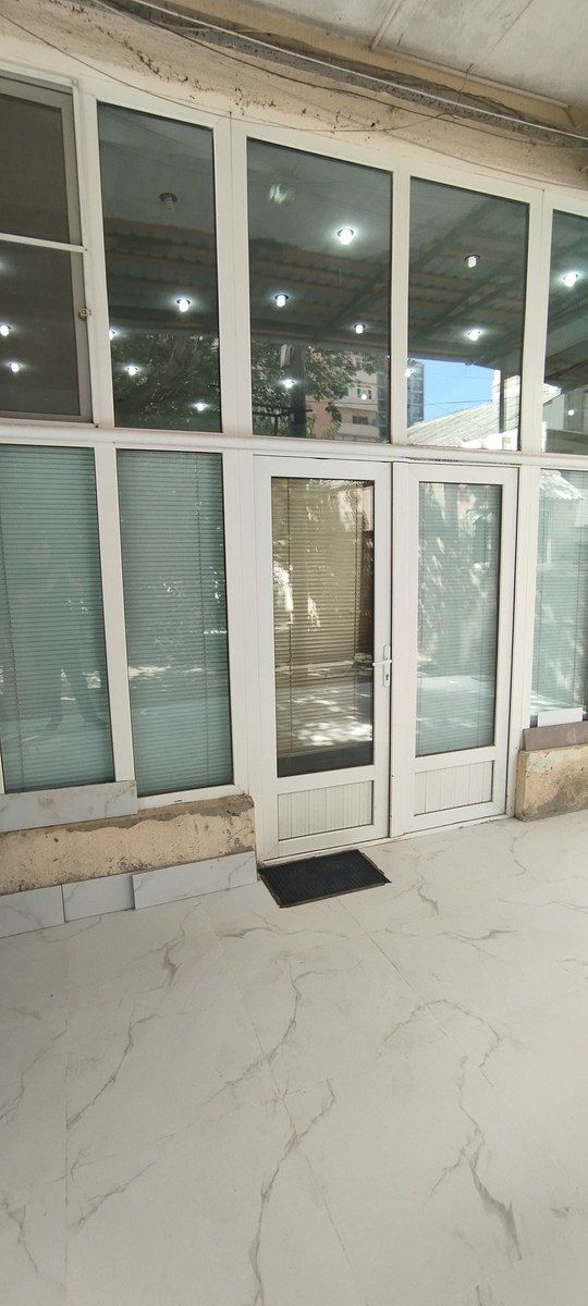 İcarəyə verilir 1 otaqlı ofis 45 m² — Ofis, Bakı (8)