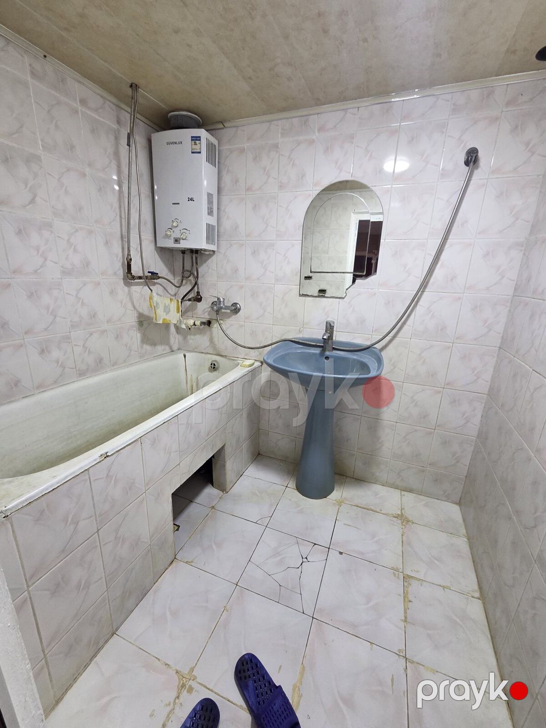 Satılır 4 otaqlı köhnə tikili 100 m² — Mənzil, Bakı (8)