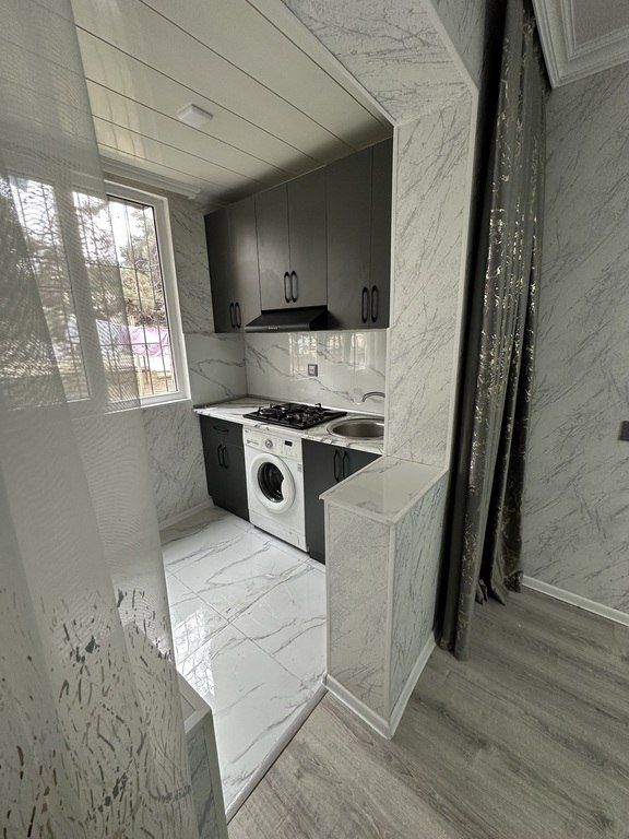 İcarəyə verilir 2 otaqlı köhnə tikili 40 m² — Mənzil, Bakı