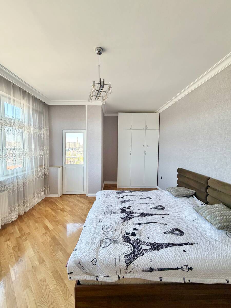 Satılır 3 otaqlı yeni tikili 135 m² — Mənzil, Bakı (4)