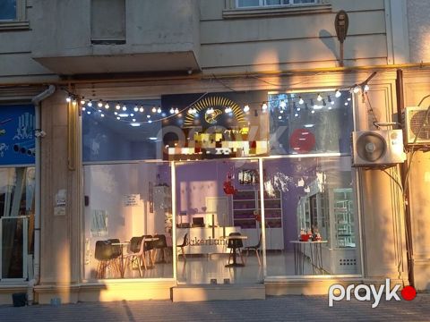 Xırdalanda icarəyə verilir: şirniyyat satışı və kofe shop kimi
