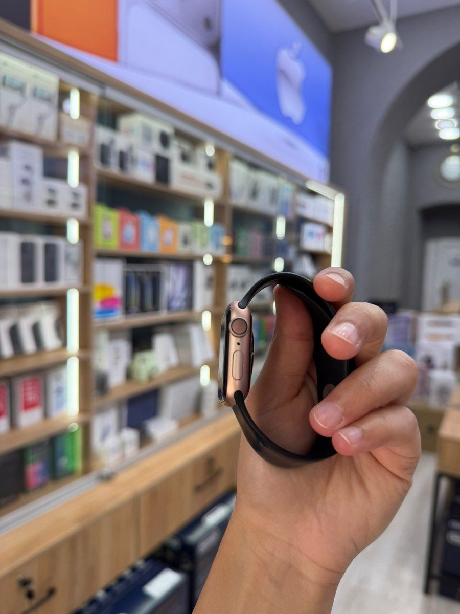 Apple Watch Series 4 Aluminum Gold 40mm — Elektronika, Bakı (3)