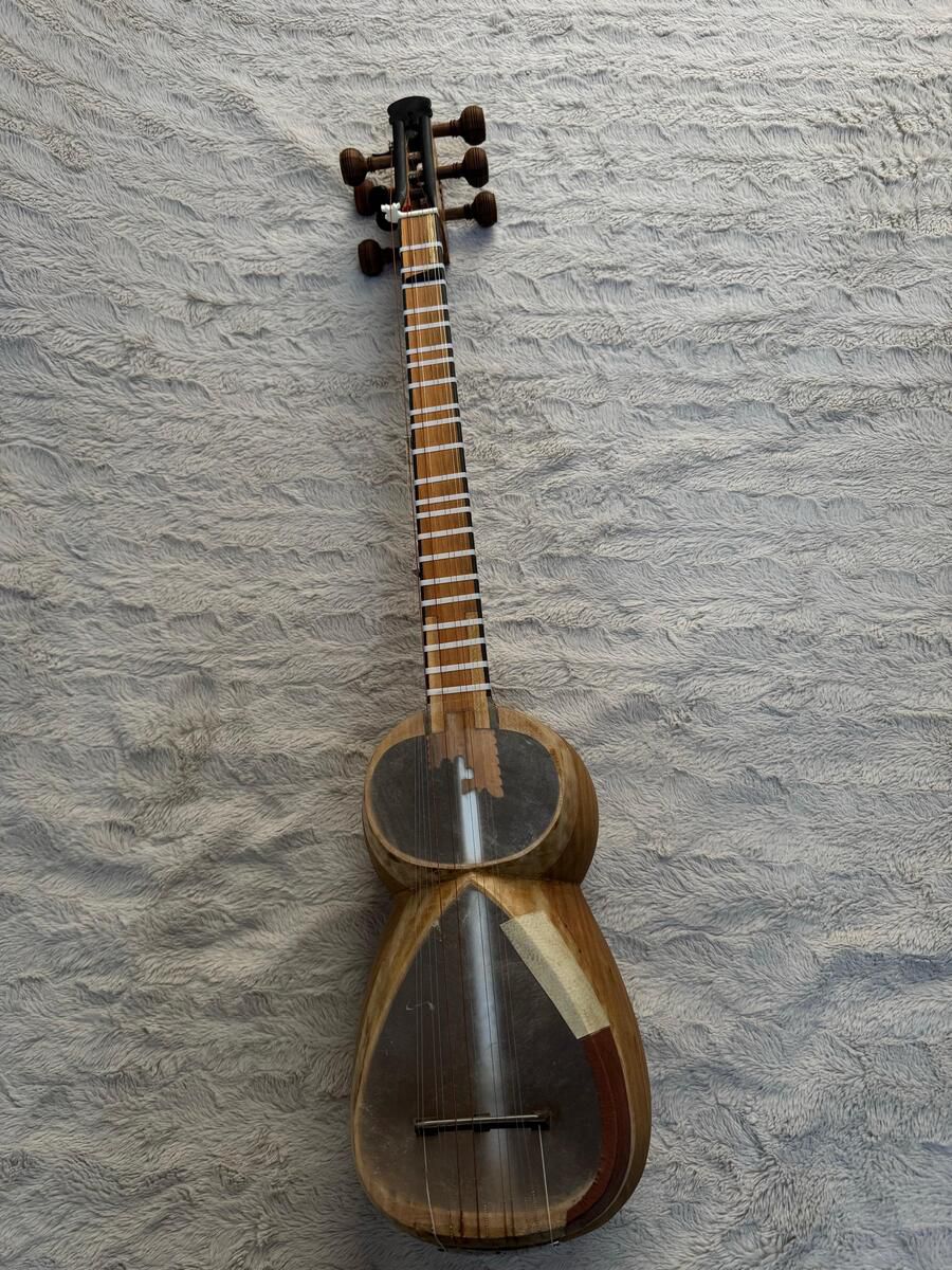 Tar — Musiqiə alətləri, Bakı (3)