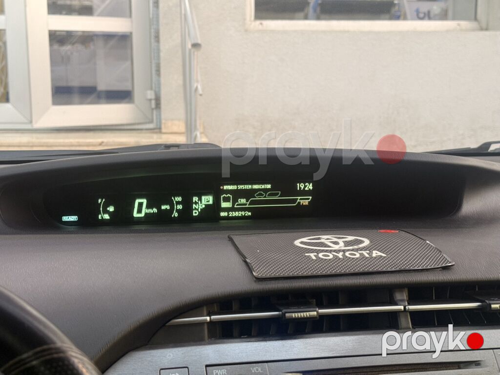 Toyota Prius (hibrid) - Hibrid benzin-elektrik güc aqreqatı, enerji — Avto, Bakı (2)