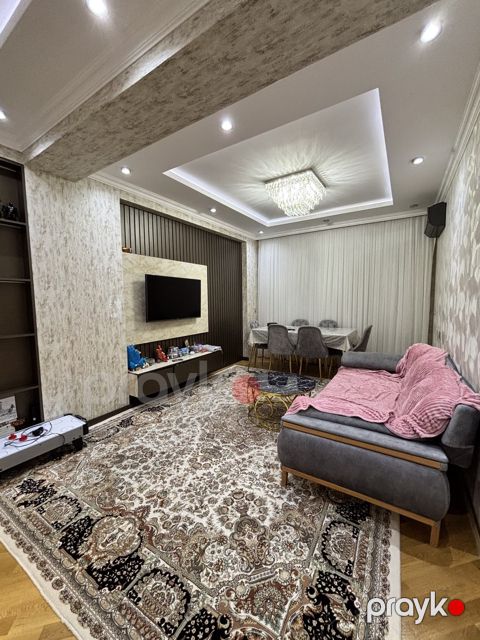 Satılır 3 otaqlı yeni tikili 115 m²