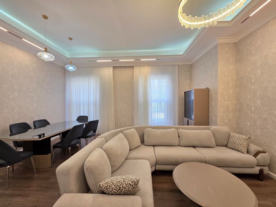 İcarəyə verilir 3 otaqlı yeni tikili 140 m² — Mənzil, Bakı (5)