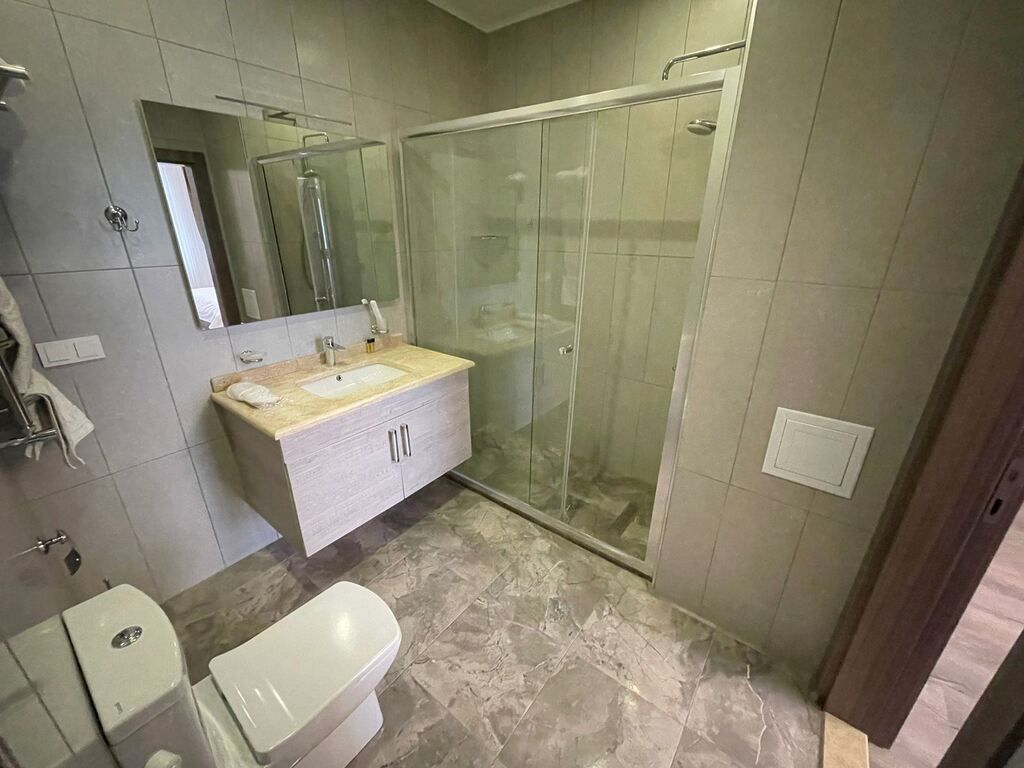 İcarəyə verilir 5 otaqlı yeni tikili 200 m² — Mənzil, Bakı (12)