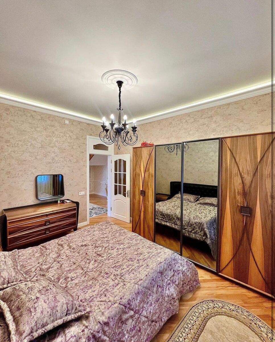 İcarəyə verilir 7 otaqlı həyət evi/bağ evi 350 m² — Ev, villa, Bakı (12)