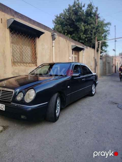 Mercedes-Benz E-Class: 2.4 l | 1998 il Sedan — Bakı