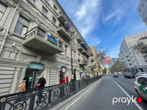 Satılır 2 otaqlı köhnə tikili 60 m²
