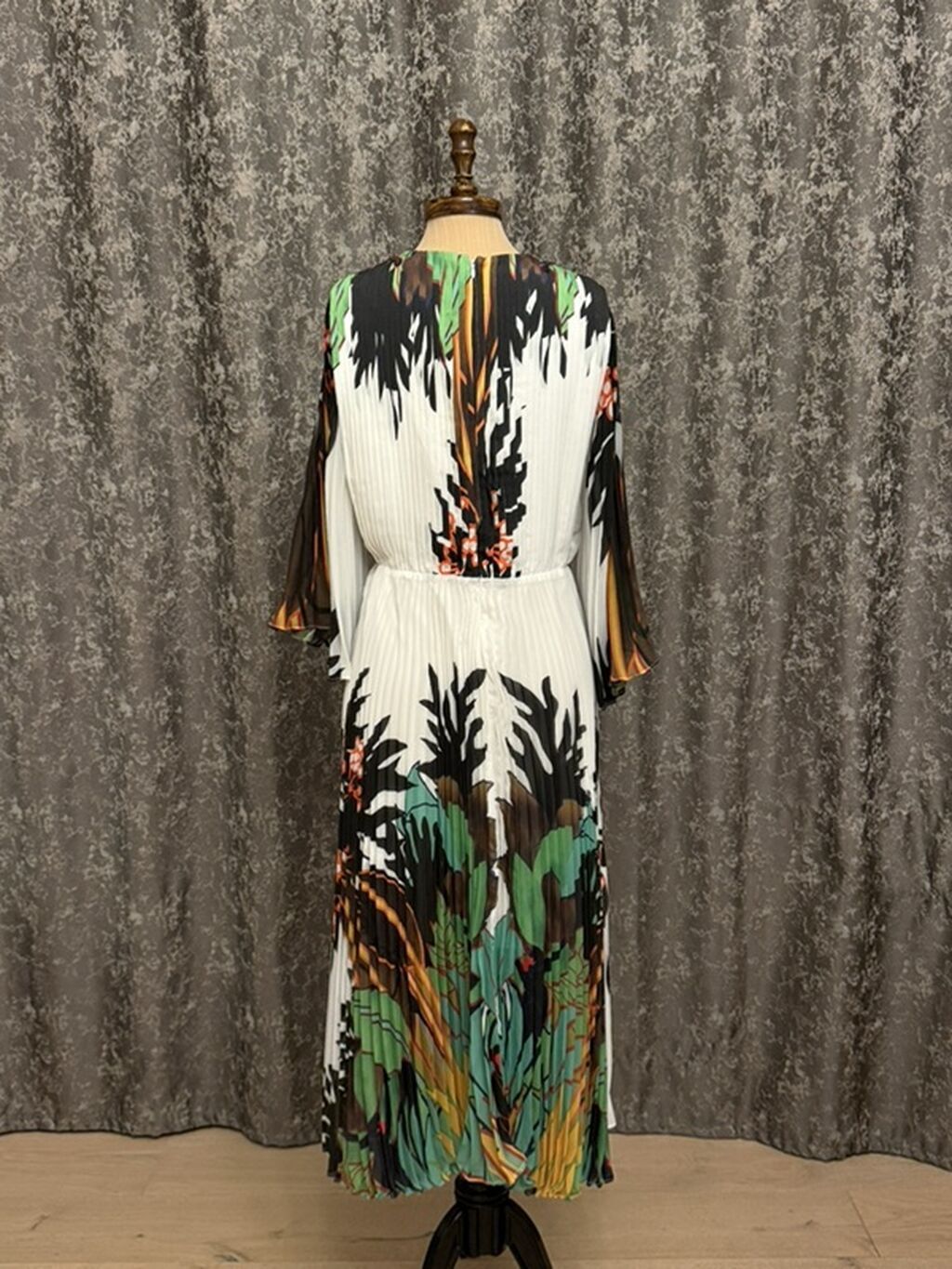 Ziyafət donu, Maksi, Valentino, M — Şəxsi əşyalar, Bakı (7)