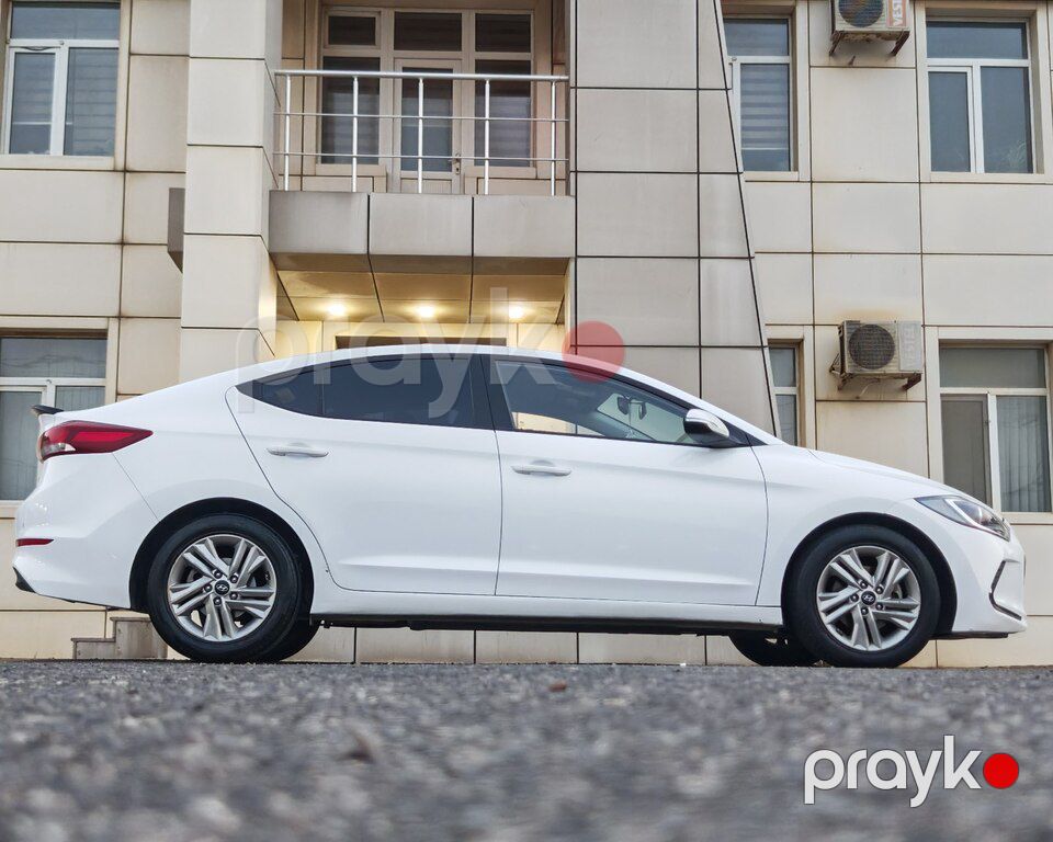 Hyundai Avante, 1.6 L, 2018 il, 134 000 km — Avtomobillər, Bakı (3)