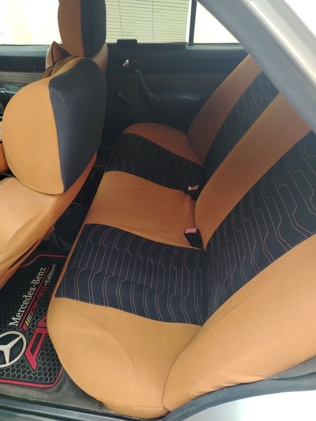 Mercedes-Benz 190 (W201): 1.8 l | 1992 il Sedan — Avto, Masazır (6)