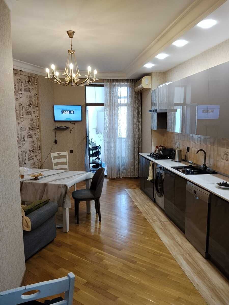 Satılır 3 otaqlı yeni tikili 156 m² — Mənzil, Bakı (10)