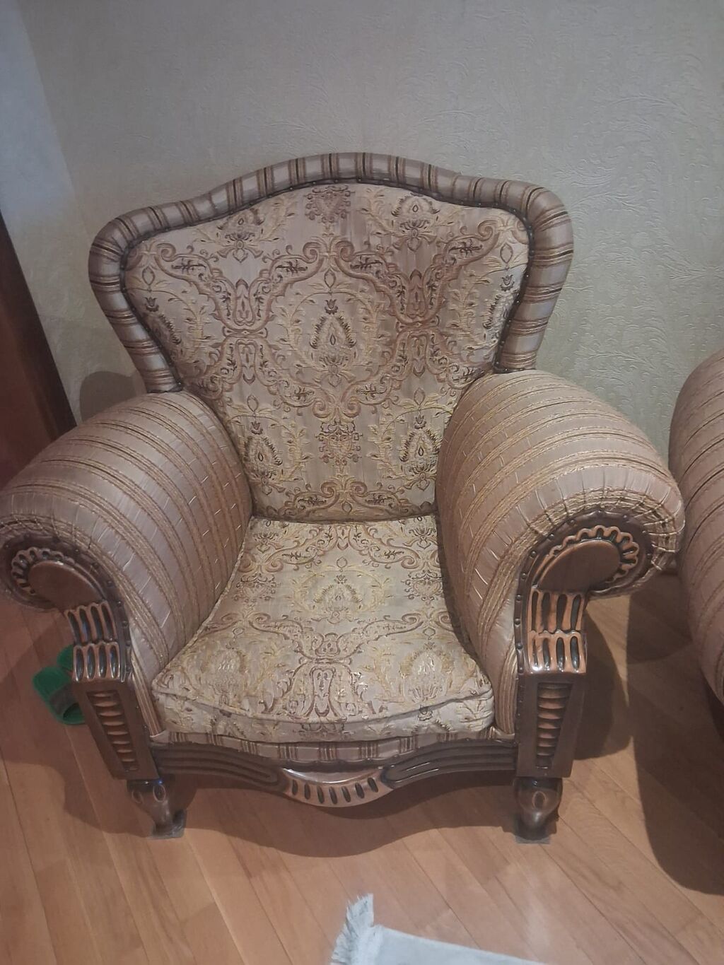 Qiymet Hamsı biryerde 400 manat Klassik üslubda yumşaq mebel dəsti - — Mebel, Bakı (3)