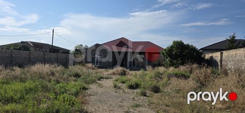 Satılır 5 otaqlı həyət evi/bağ evi 245 m²