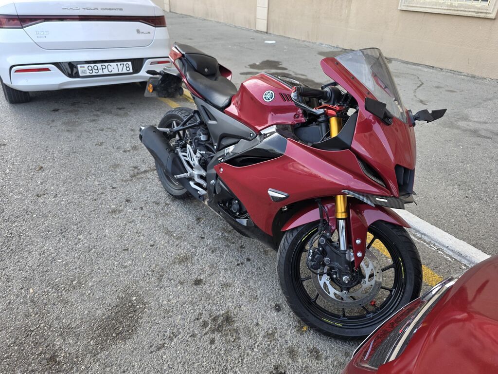 Yamaha - R seriyası — Motosikletlər, Bakı