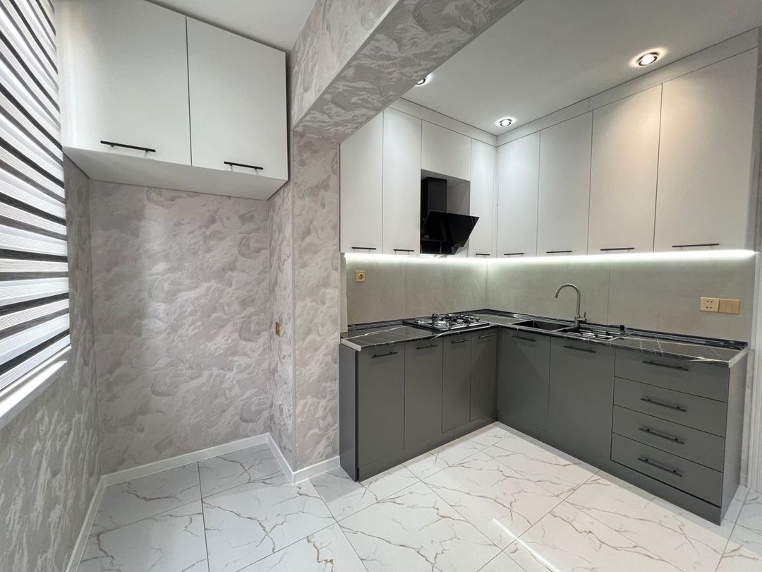 Satılır 2 otaqlı köhnə tikili 80 m² — Mənzil, Bakı (10)
