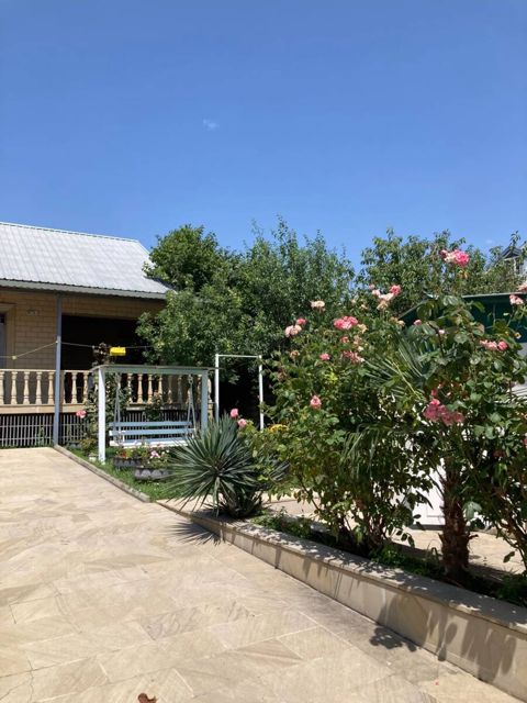 İcarəyə verilir 4 otaqlı həyət evi/bağ evi 250 m²