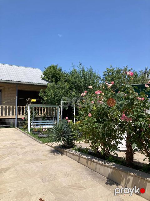 İcarəyə verilir 4 otaqlı həyət evi/bağ evi 250 m²