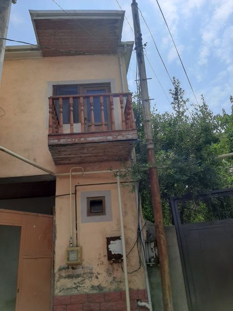 Həyət evi kirayə verilir, Avtovağzal m. — Bakı