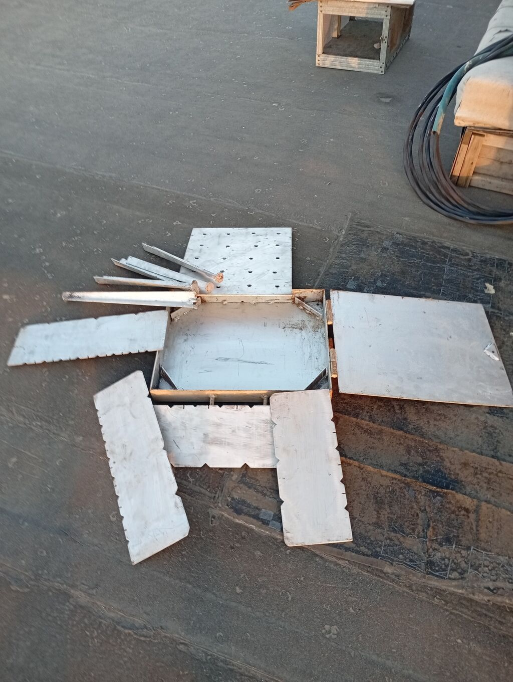 Metal alovdan mühafizə qutusu/damper komplekti - Material: qalın metal