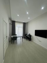 Satılır 1 otaqlı yeni tikili 35 m² — Квартира
