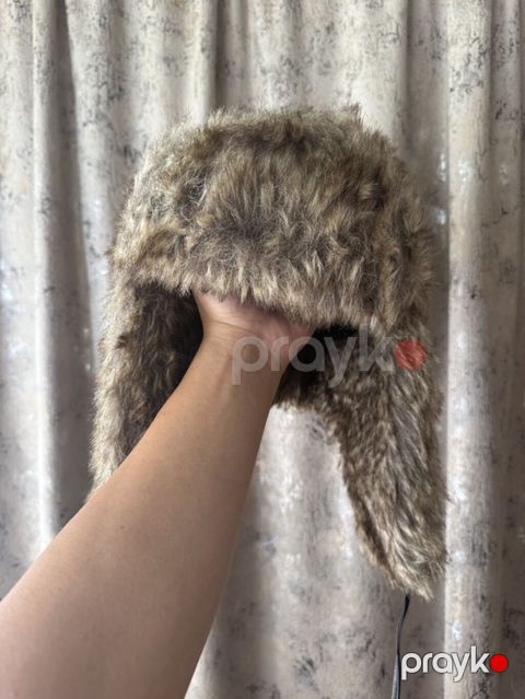 Saxta kürklü qulaqcıqlı papaq (trapper/uşanka stili) - Material