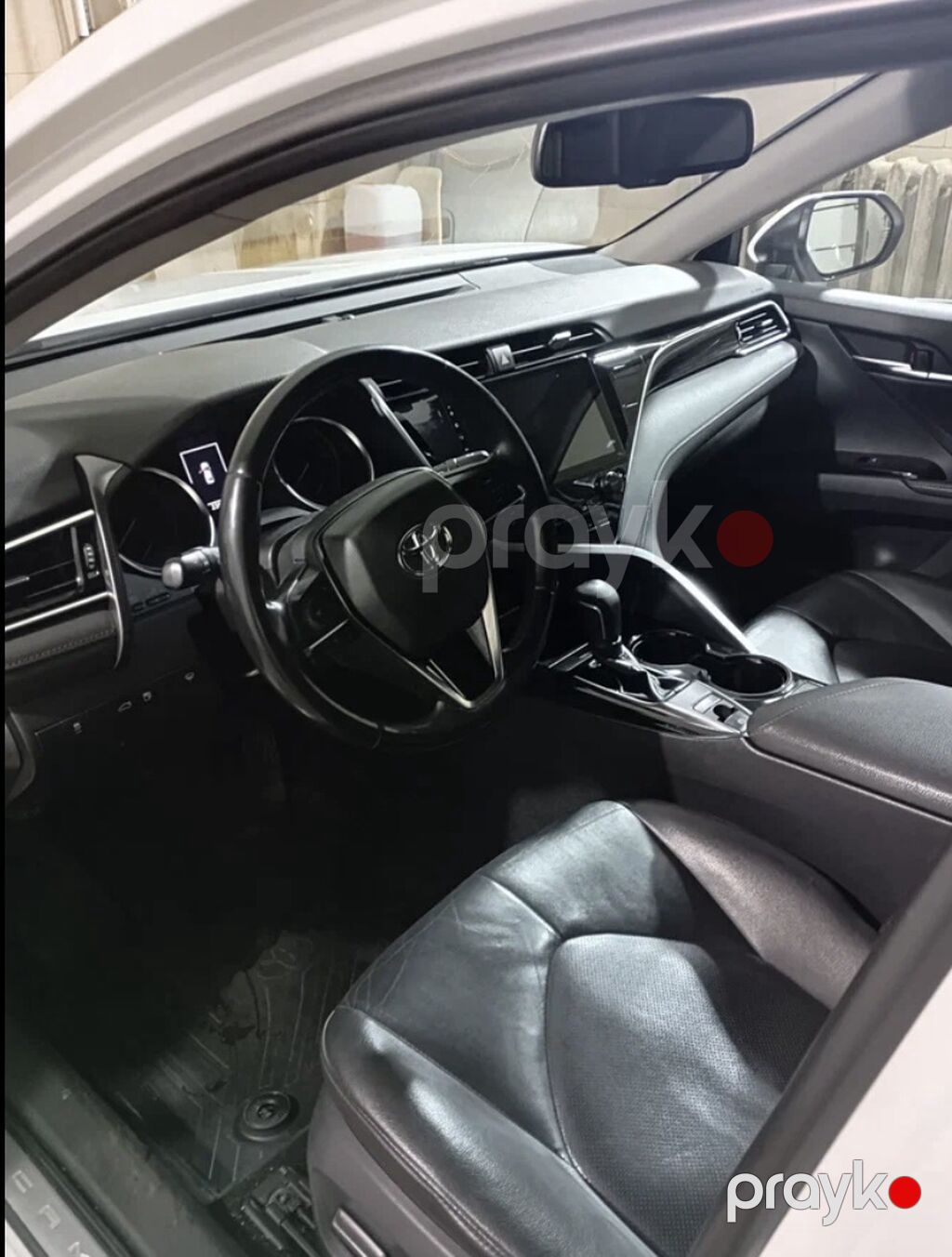 Toyota Camry sedan – ağ rəng, şəhər və uzun yol üçün rahat və geniş — Avtomobillər, Bakı (6)