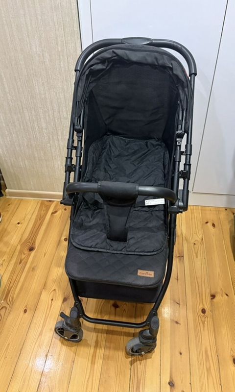 Uşaq arabası – kompakt və praktik model (qara rəng) Xüsusiyyətlər: - — Strollers