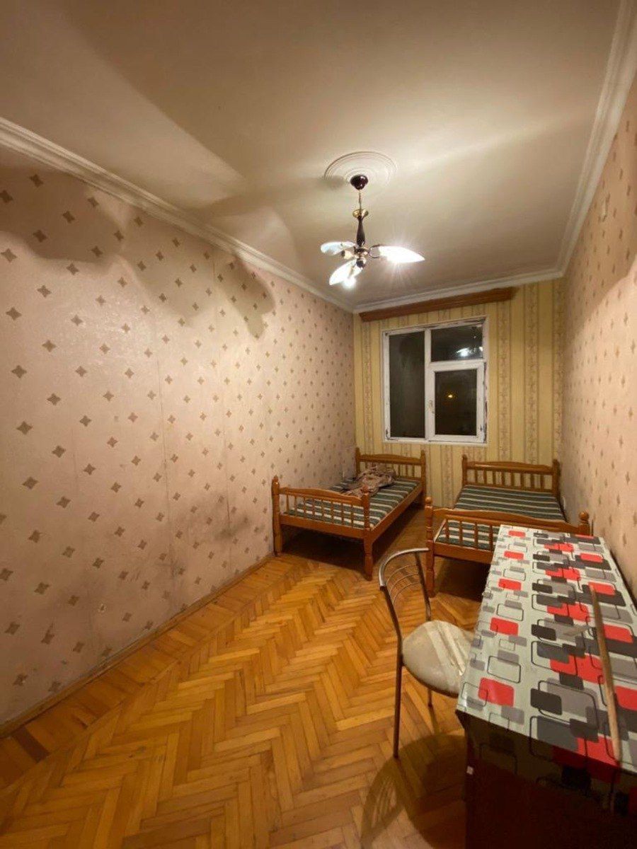 Satılır 2 otaqlı köhnə tikili 55 m² — Mənzil, Bakı (3)