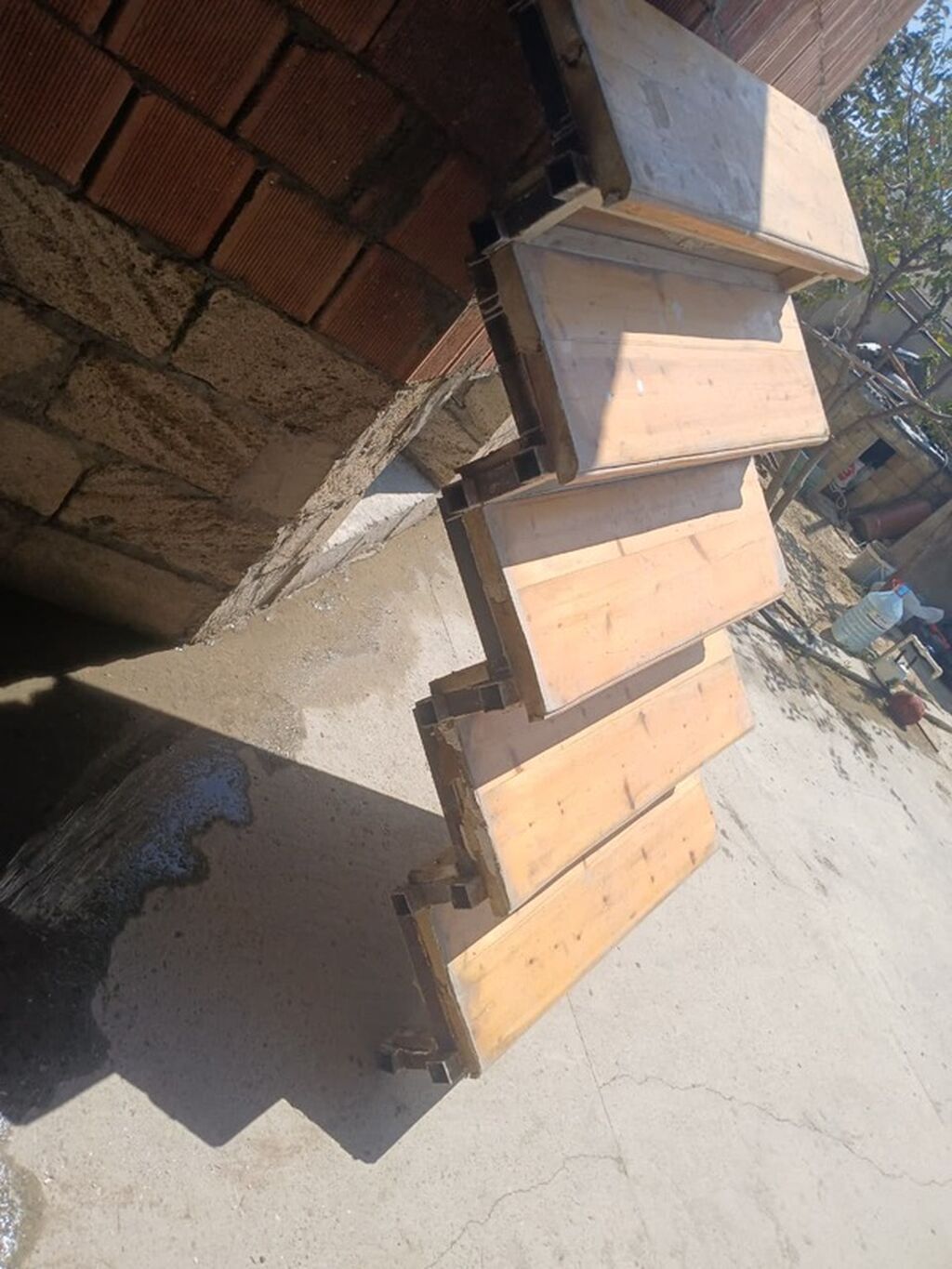 Taxta-pilləkən bloku - Material: massiv taxta addımlar, yan — Mallar, Qobu (4)