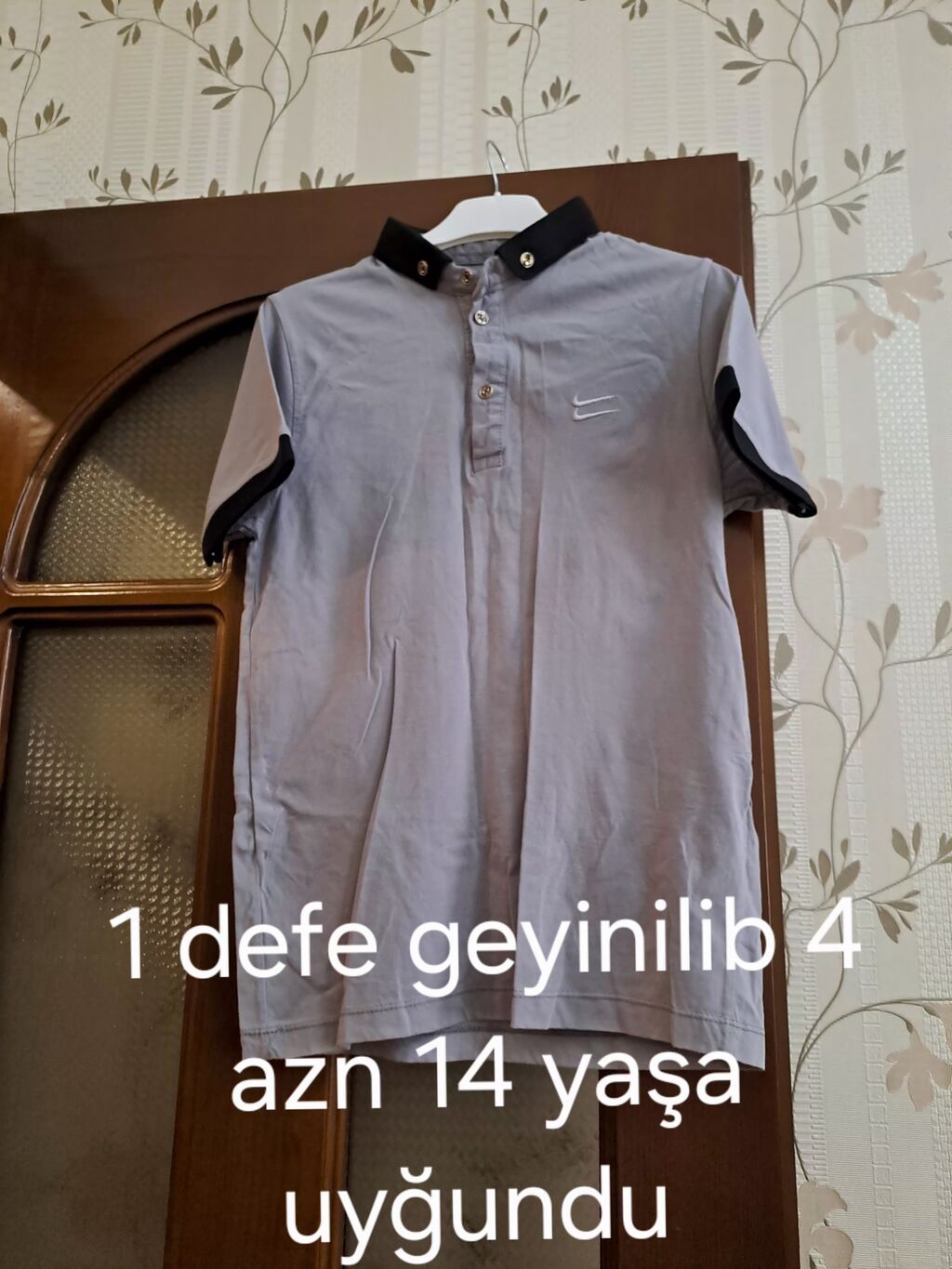 Uşaq geyim dəsti — polo köynəklər və şalvarlar