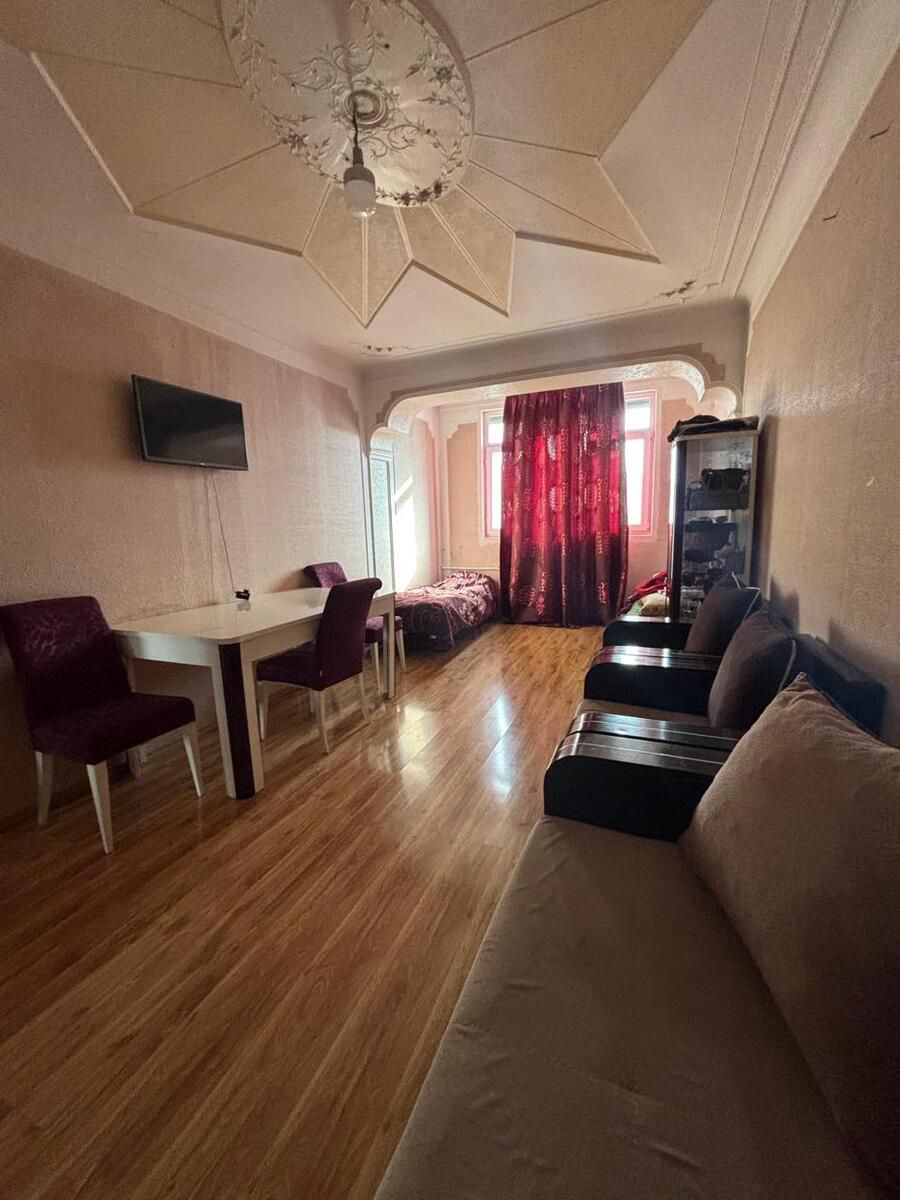 Satılır 2 otaqlı köhnə tikili 70 m² — Mənzil, Bakı (4)