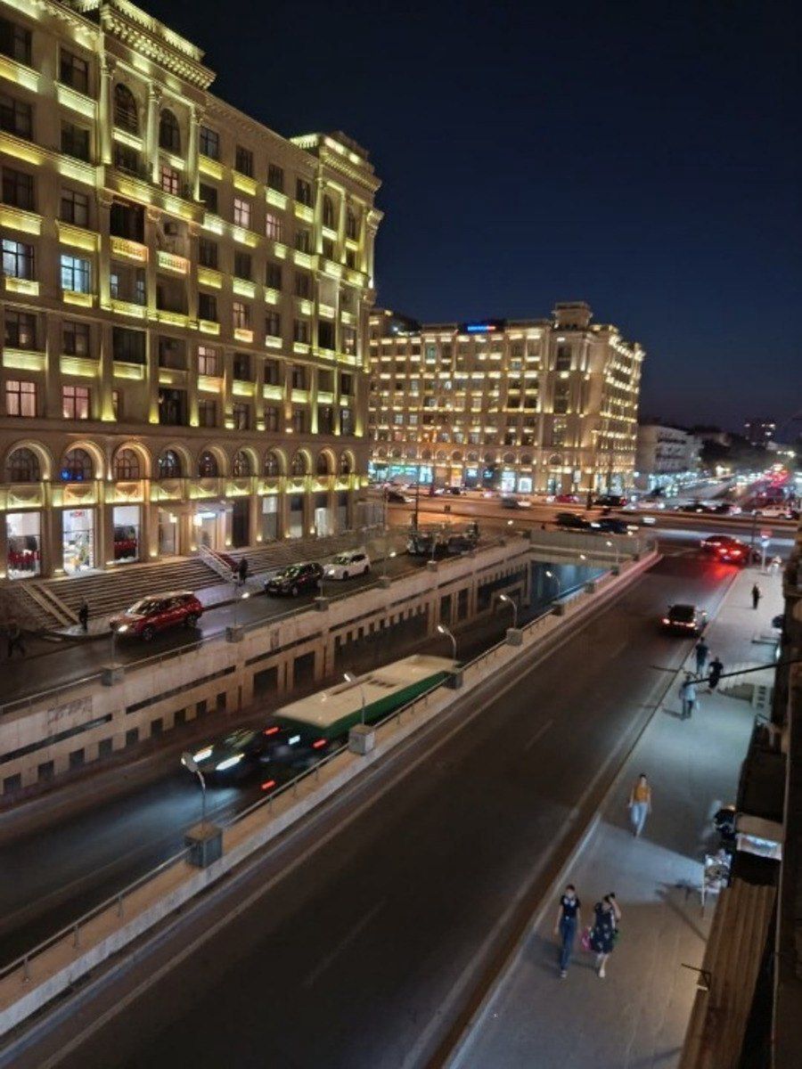 Satılır 2 otaqlı köhnə tikili 56 m² — Mənzil, Bakı (2)