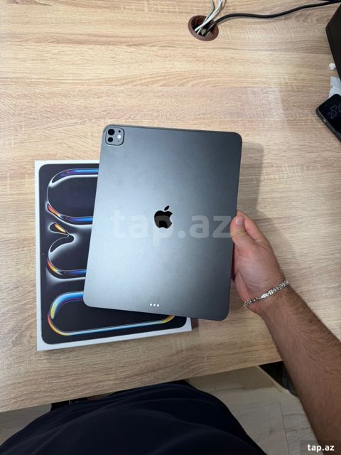 Apple iPad Pro 13 inch M5 Space Black 256GB