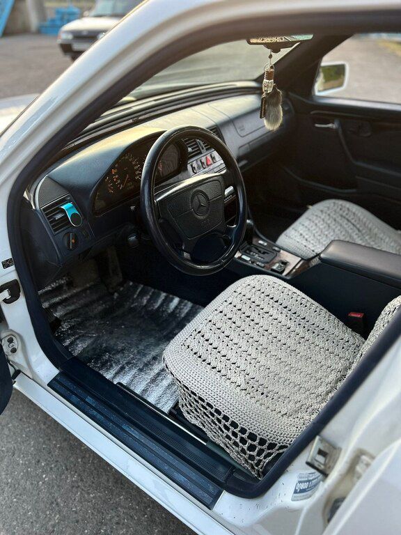 Mercedes C 200, 2.0 L, 1996 il, 400 000 km — Avtomobillər, Quba (4)