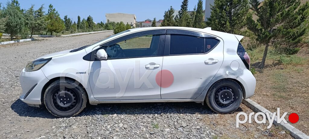 Toyota Aqua: 1.5 l | 2018 il Hetçbek — Avtomobillər, Bakı (3)
