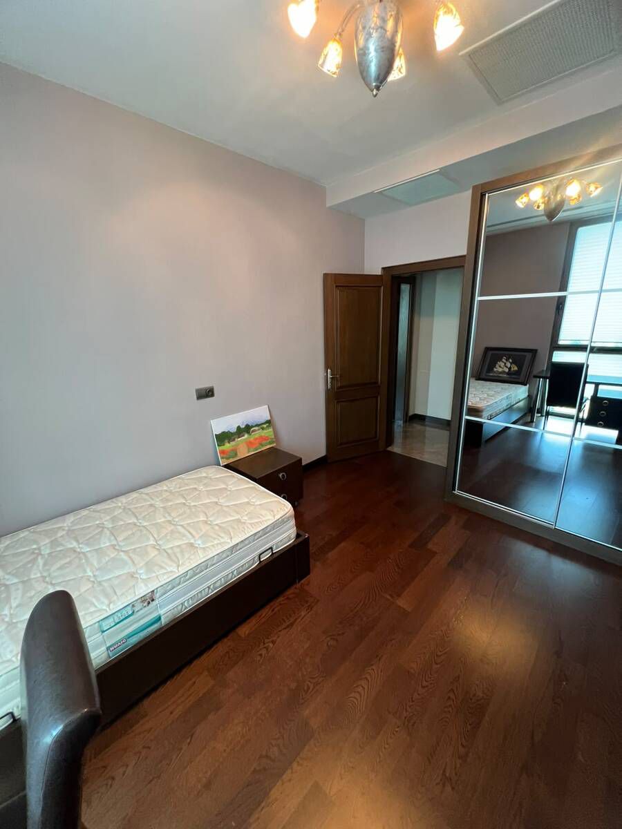İcarəyə verilir 5 otaqlı yeni tikili 200 m² — Mənzil, Bakı (10)