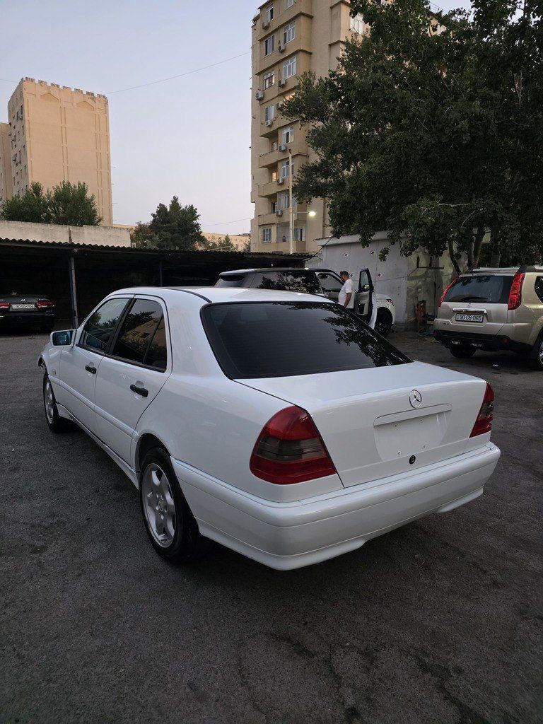 Mercedes C 200, 2.0 L, 1998 il, 245 600 km — Avtomobillər, Bakı (11)